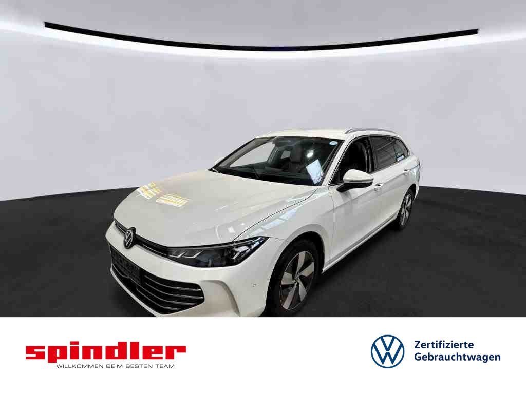 Passat Variant Business 1.5 eTSI DSG / Navi, HuD