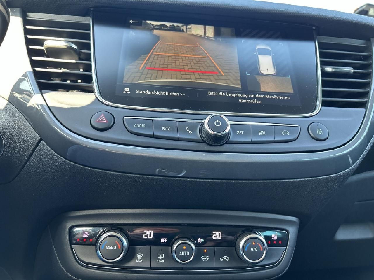 Fahrzeugabbildung Opel Crossland Ultimate