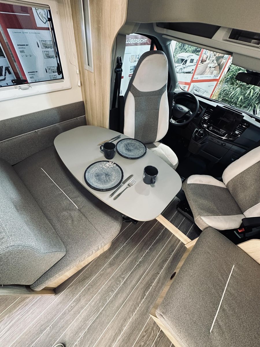 Fahrzeugabbildung NobelART T 5000 Ford