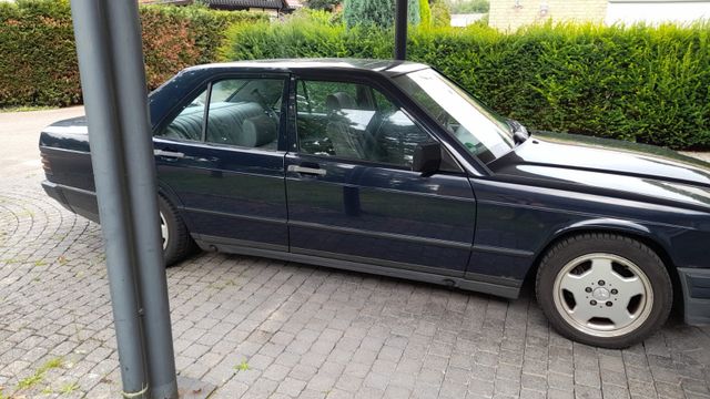 Mercedes-Benz 190 E 2.6