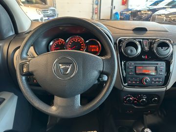 MYAUTOCENTER – Gebraucht- und Jahreswagen mit Werkstattservice in Pfaffenhofen Dacia Lodgy *7-Sitzer*1. Hand*Klima*Radio*