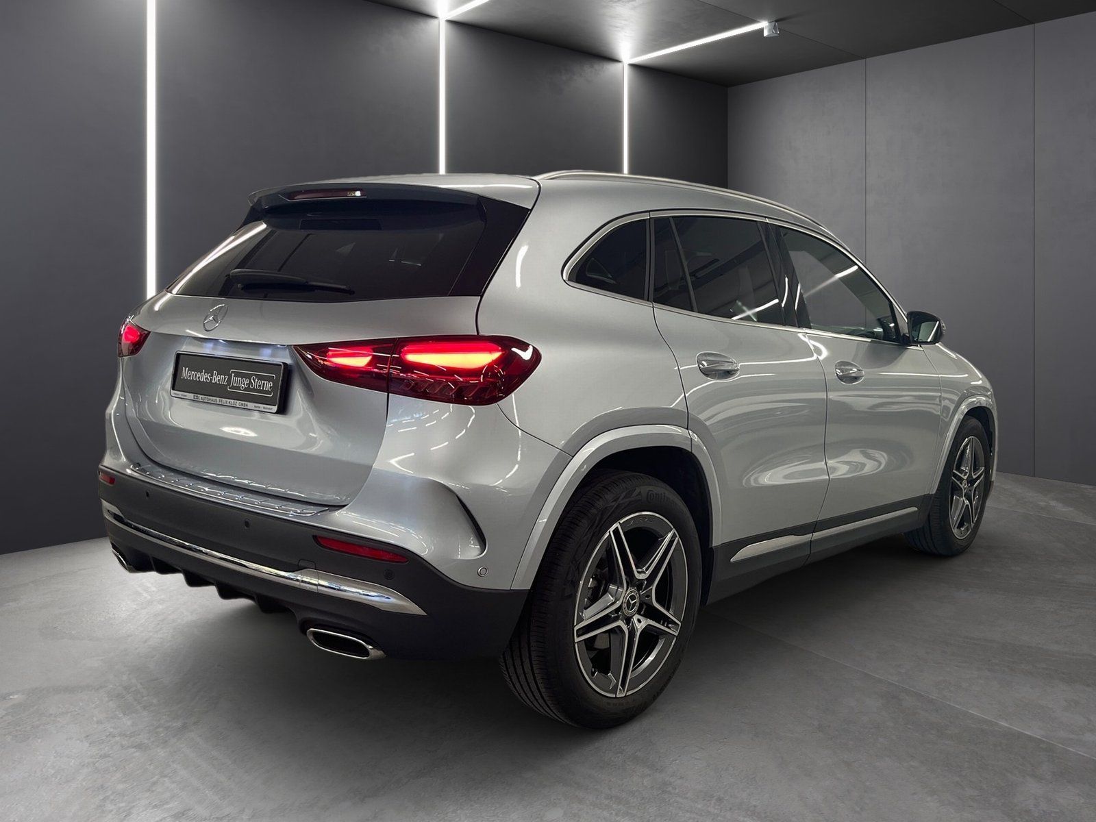 Fahrzeugabbildung Mercedes-Benz GLA 200 AMG*LED*Totwinkel*Kamera*Easy-Pack*MBUX*