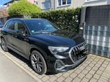 Audi Q3 35 TFSI S line Parkrempler Seitenschaden - Audi: Seite