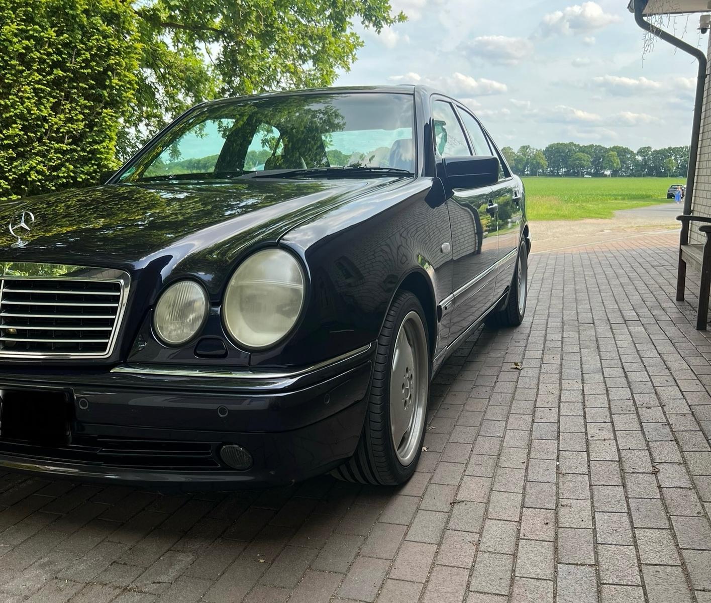 Mercedes-Benz E 50 AMG AMG