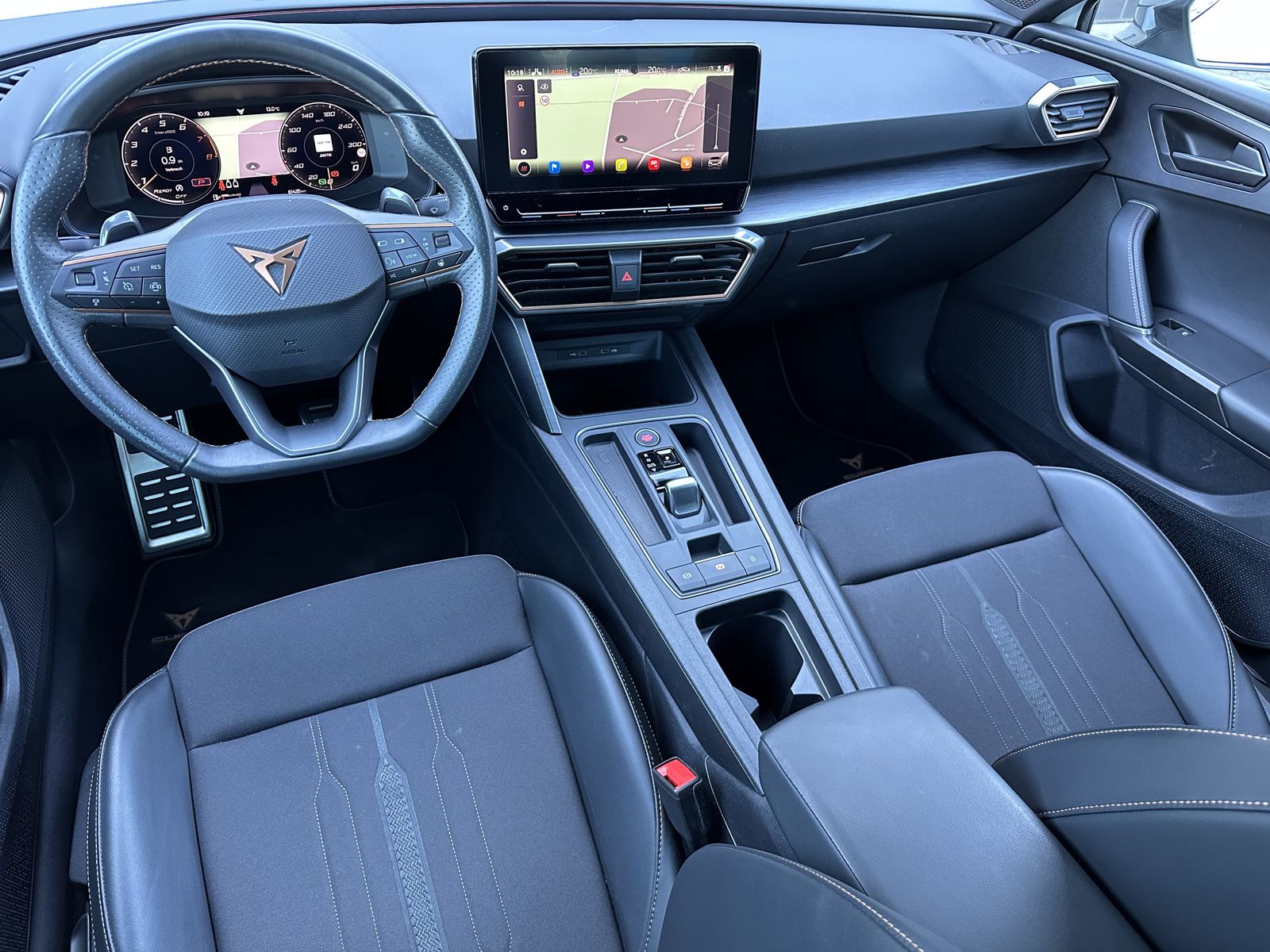 Fahrzeugabbildung CUPRA Leon SpT 2.0 TSI DSG VZ NAV+LED+ACC+VCOCK+LKRHZG