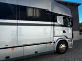 Scania R 380 DB 6x2 Pferdetransporter mit Wohnmobil - Tier- & Pferdetransport für 2 Pferde
