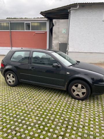 Volkswagen Golf 4 1.6