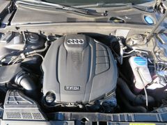 AUDI A5 Cabriolet 1.8 TFSI S-Line Xenon 18'' Navi PDC AUDI A5 Cabriolet 1.8 TFSI S-Line Xenon 18'' Navi PDC