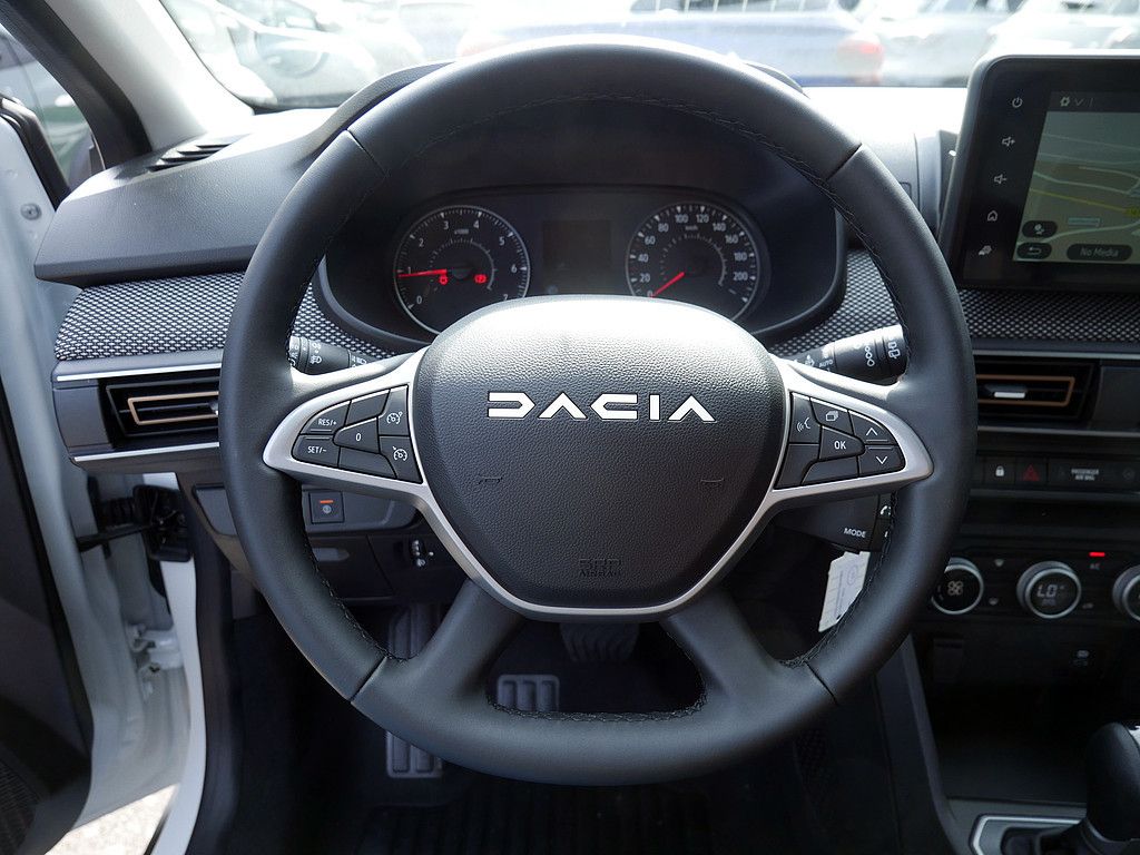 Fahrzeugabbildung Dacia Sandero Stepway Expression TCe 90 CVT AUTOMATIK