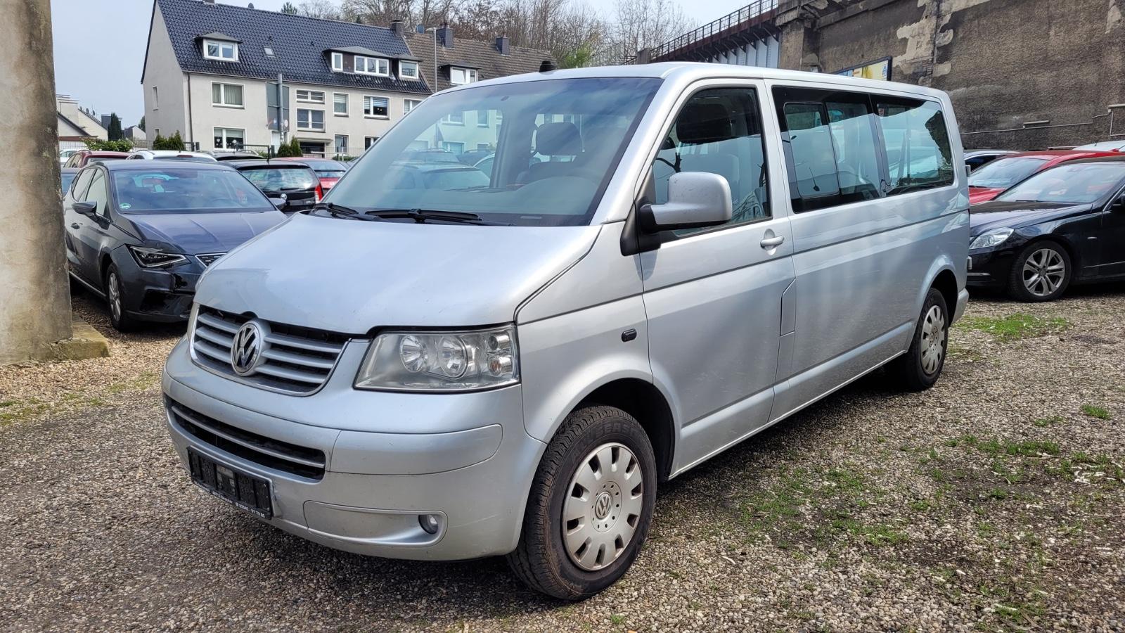 Volkswagen T5 Transporter Bus Caravelle lang