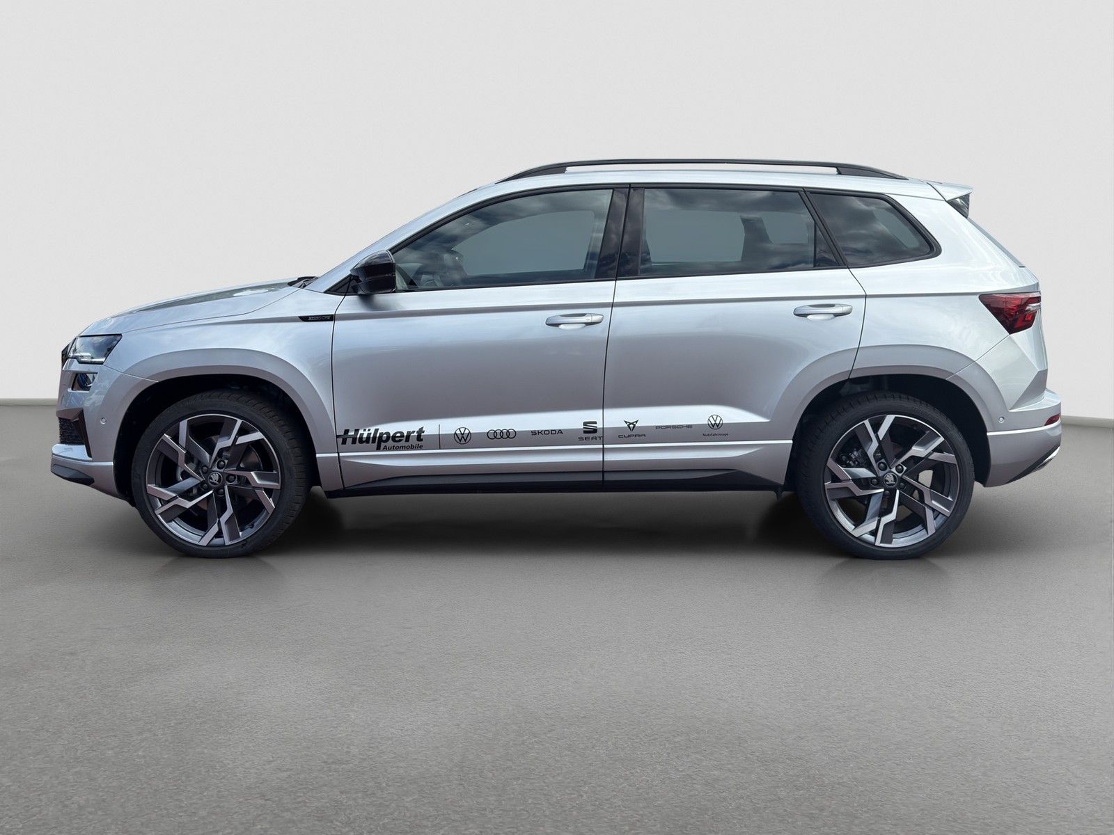 Skoda Karoq 2.0 SPORTLINE DSG AHK PANO MATRIXLED LM19 imagem 3