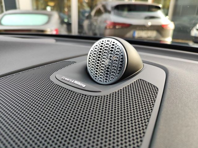 VOLVO XC 60 (Bild 28 von Array)