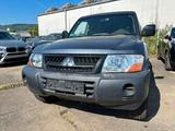 Mitsubishi Pajero 3,2 DI-D *HU 12/2027* - Mitsubishi Pajero aus 2005 mit Diesel-Antrieb