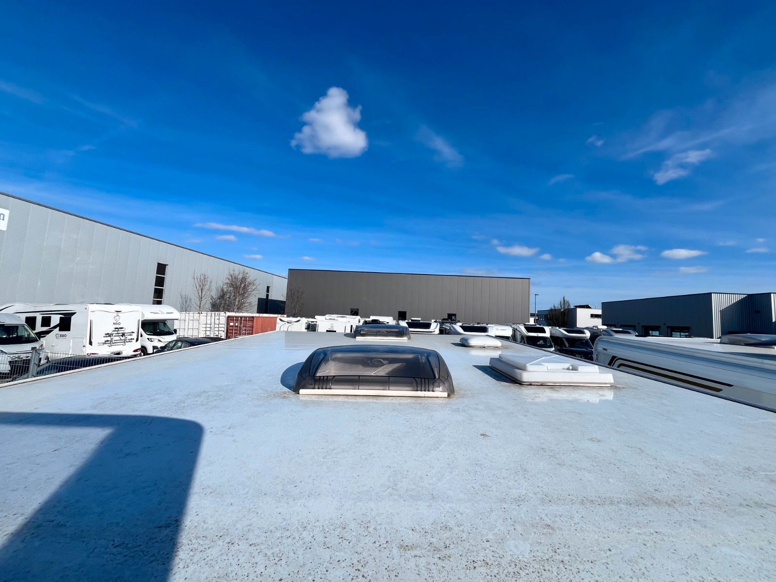 Fahrzeugabbildung Carado A-464 pro 2025 -Markise, Fahrradträger-