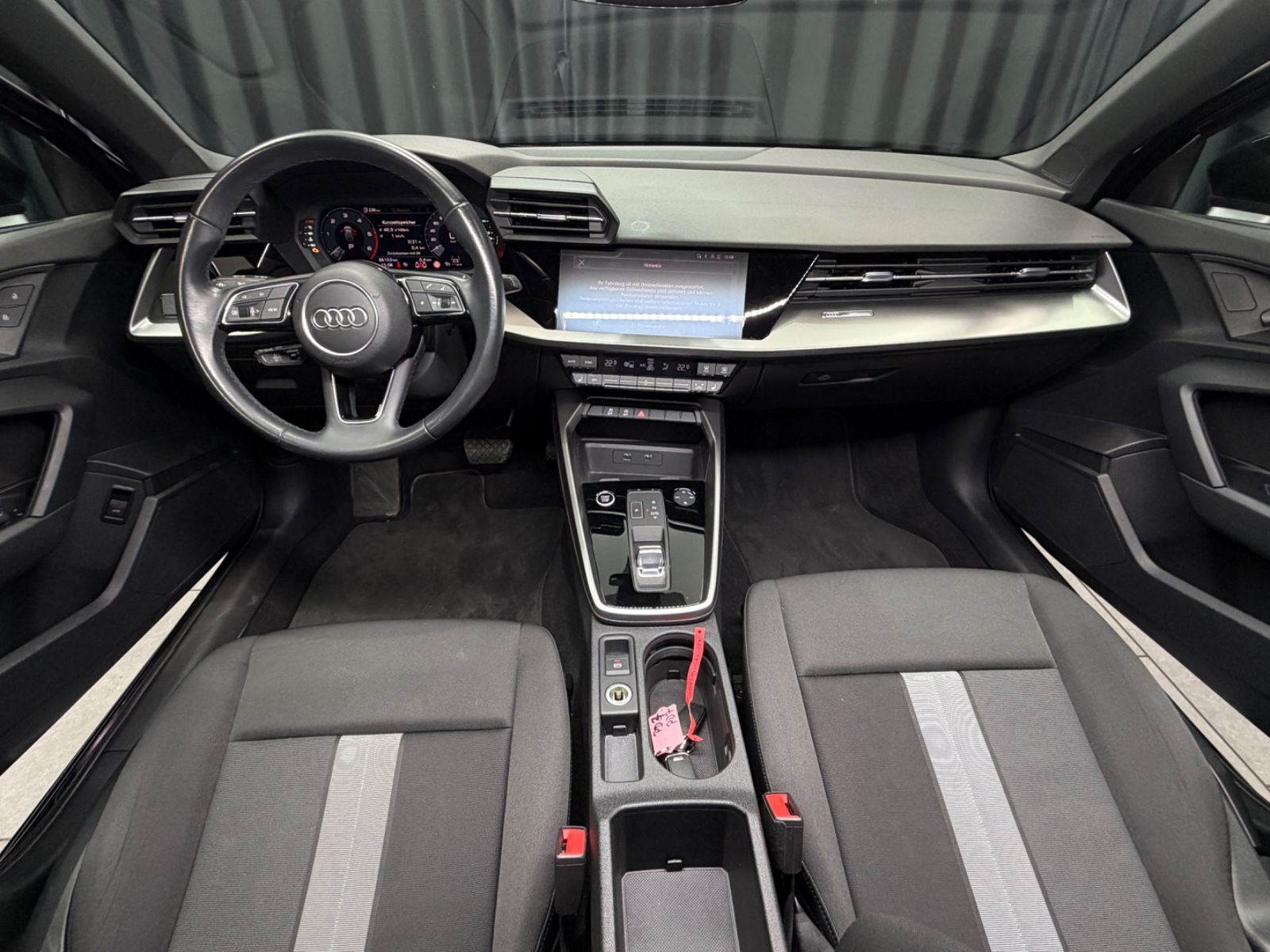Fahrzeugabbildung Audi Audi A3 35 TDI Sportback advanced|AUTOMATIK|NAVI