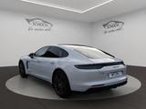 Porsche Panamera 4 E-Hybrid Platinum Edition - Porsche Panamera: Platinum Edition