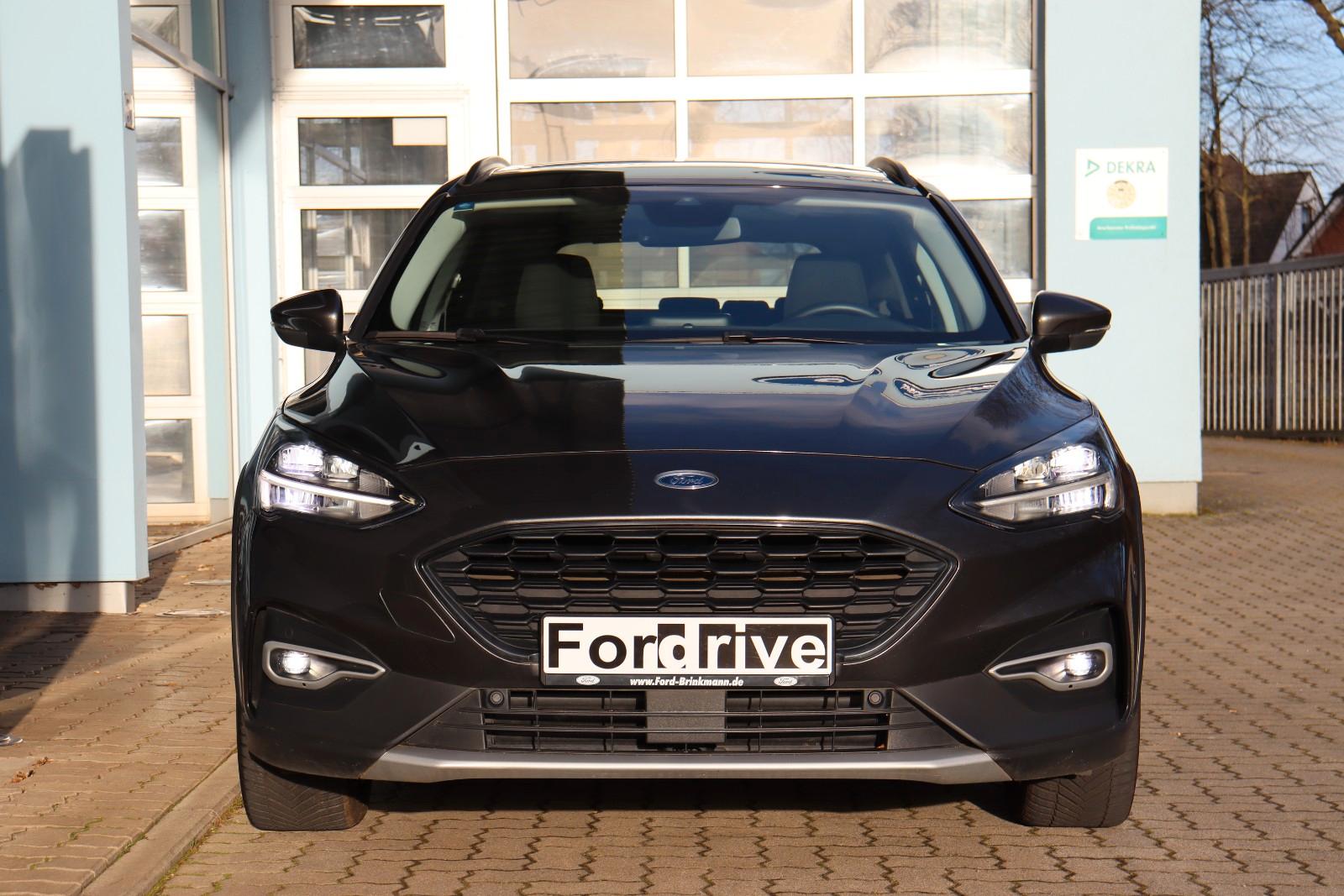 Ford Focus Turnier 1.5 EcoBoost S&S Active +AHK+PANO