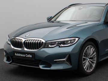 Fahrzeugabbildung BMW 320d Luxury Line Kamera HUD DAB HiFi Komfort LED