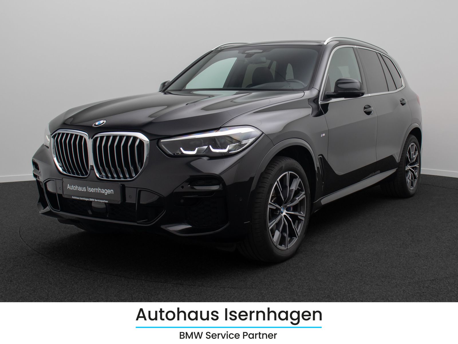 Fahrzeugabbildung BMW X5 xD30d M Sport Panorama 360°HUD DAB HiFi AHK