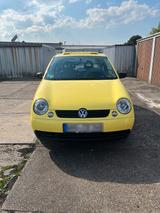 Volkswagen Auto Gelber Lupo mit Faltdach - Volkswagen Lupo: Faltdach