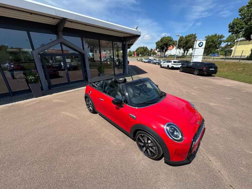 MINI Cooper S Cabrio Classic Trim 18'' Navi LED SHZ P
