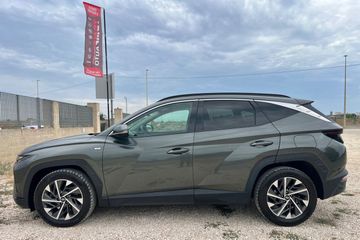 Hyundai TUCSON - 4