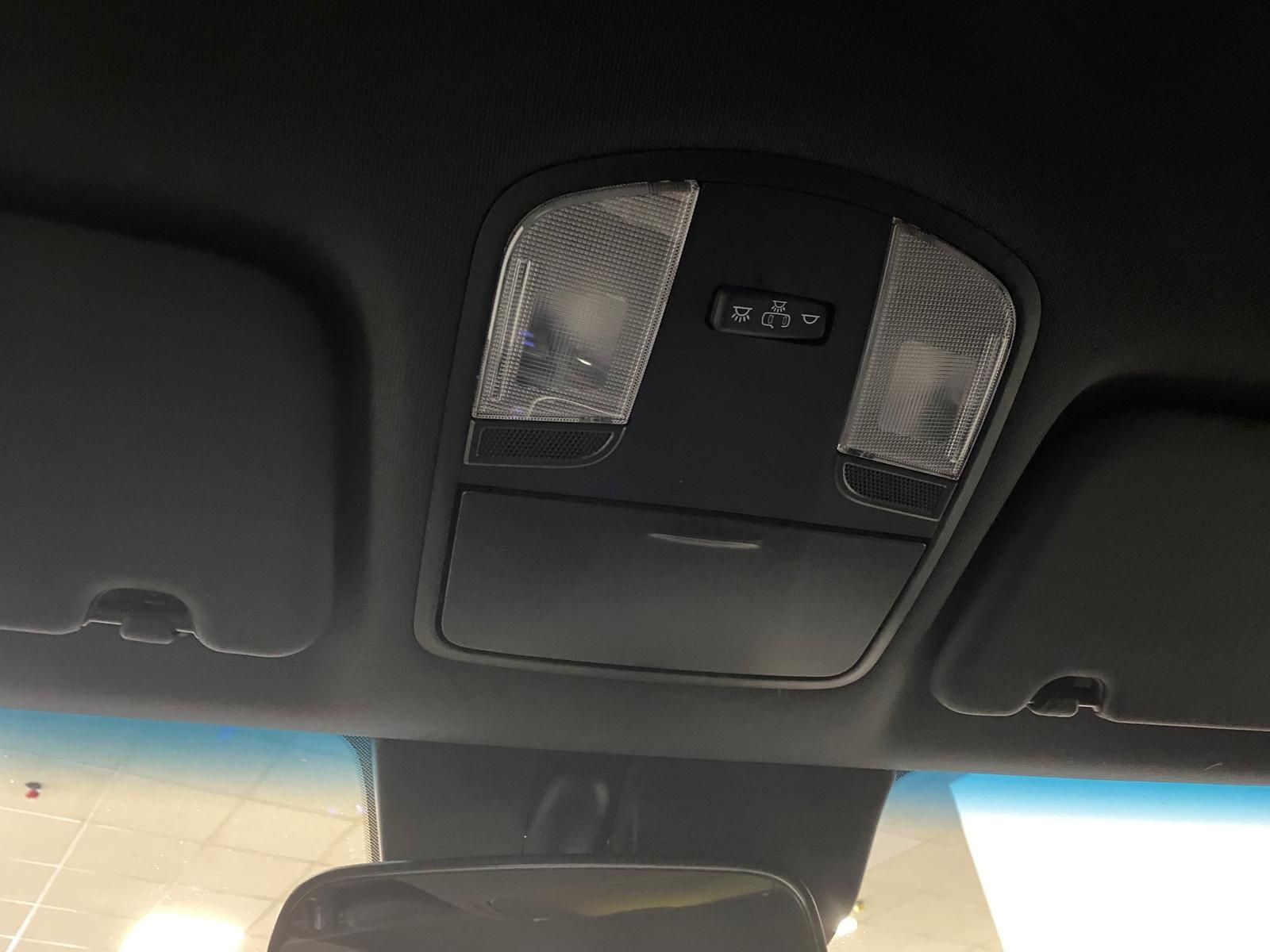 Fahrzeugabbildung Hyundai i30 N-Line APP+KLIMA+RFK+PDC+NAVI+SITZHEIZ+Andro