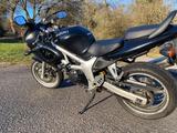 Suzuki SV650S guter Zustand neue Reifen + HU neu  - SUZUKI SV 650 N