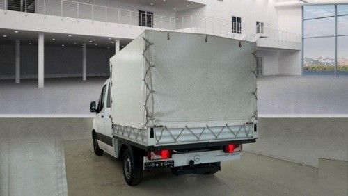 Fahrzeugabbildung Mercedes-Benz Sprinter 215 CDI 9G DoKa Klima AHK