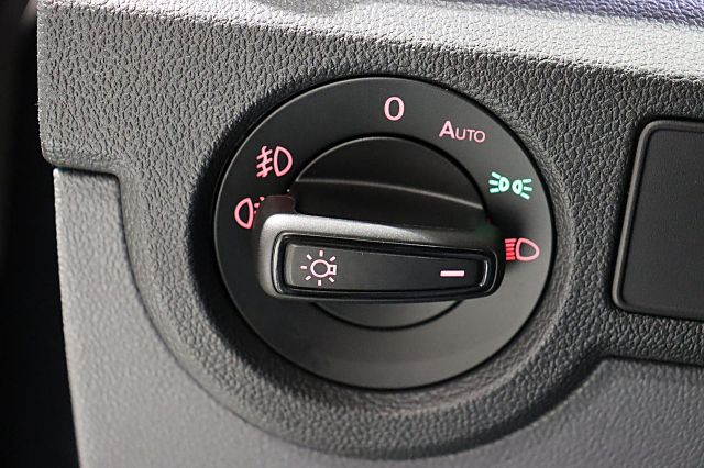 T-CROSS UNITED 1.5 TSI 110kW DSG KAMERA LED PDC 