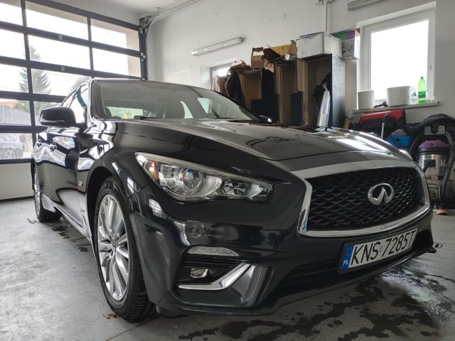 INFINITI Q50