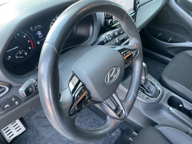 Fahrzeugabbildung Hyundai i30 1.4 T-GDI, N Line Autom. Navi, Panoramadach