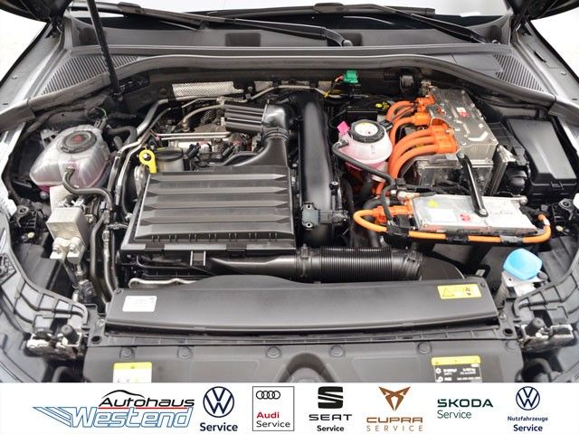Fahrzeugabbildung Audi A3 Sportback advanced 40 TFSIe 150kW S tronic Na