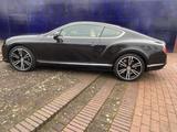 Bentley Continental GT 4.0 V8 4WD Automatik - neuwertig - Bentley Gebrauchtwagen in Köln