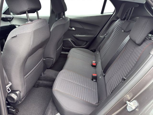 Peugeot 2008 1.2 PureTech 100 Active Pack Kam.+LED+SHZ