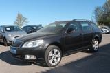 Skoda Octavia Combi Elegance 4X4 - Skoda Octavia aus 2011: Elegance