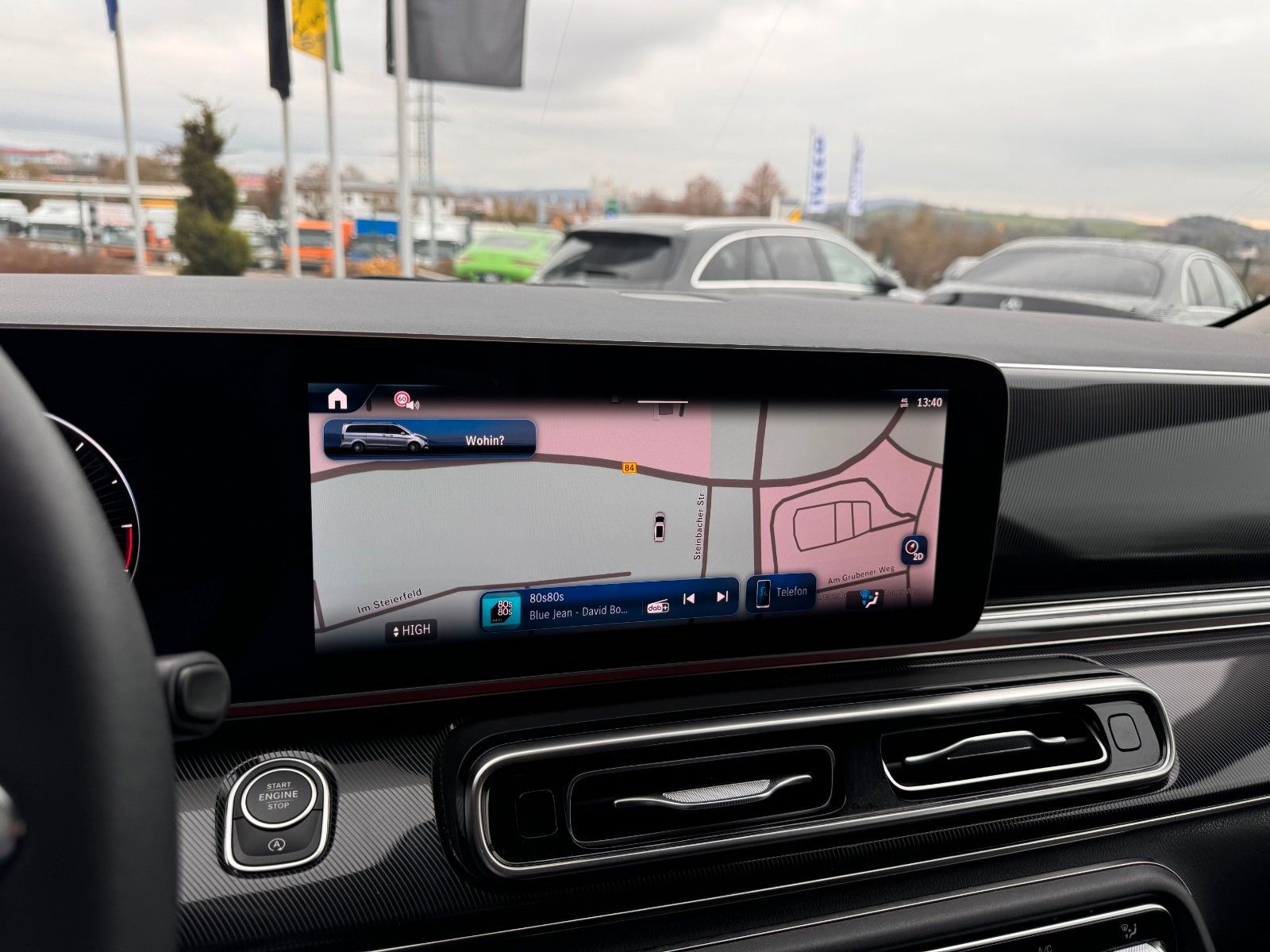 Fahrzeugabbildung Mercedes-Benz V 220 d STYLE K Liege-Paket AHK2,5 DISTRONIC