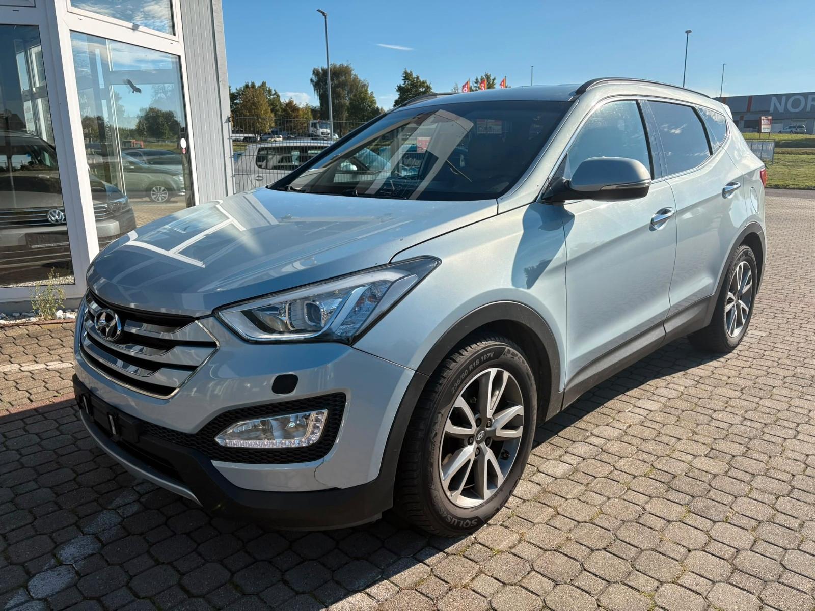Hyundai SANTA FE