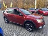 Dacia Sandero Stepway LPG AUTOGAS TCe 100 ECO-G Celebr - mit LPG-Antrieb: Kleinwagen