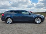 Opel Insignia Sports Tourer 1.6 Turbo Sport Sport - Opel Insignia mit Benzin-Antrieb: Kombi, 1.6