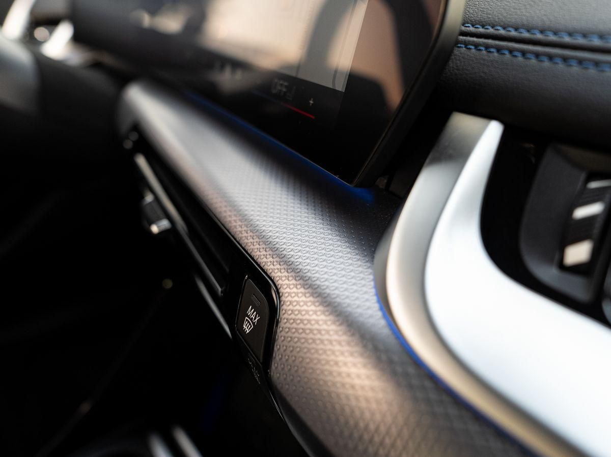 BMW 218d Active Tourer M-Sport AHK PANO ACC HuD 360° foto 23