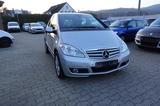 Mercedes-Benz A 180 A A 180 *Navi, EPH, SHZ, Steuerkette NEU* - gebrauchte Mercedes-Benz A 180 aus dem Jahr 2010