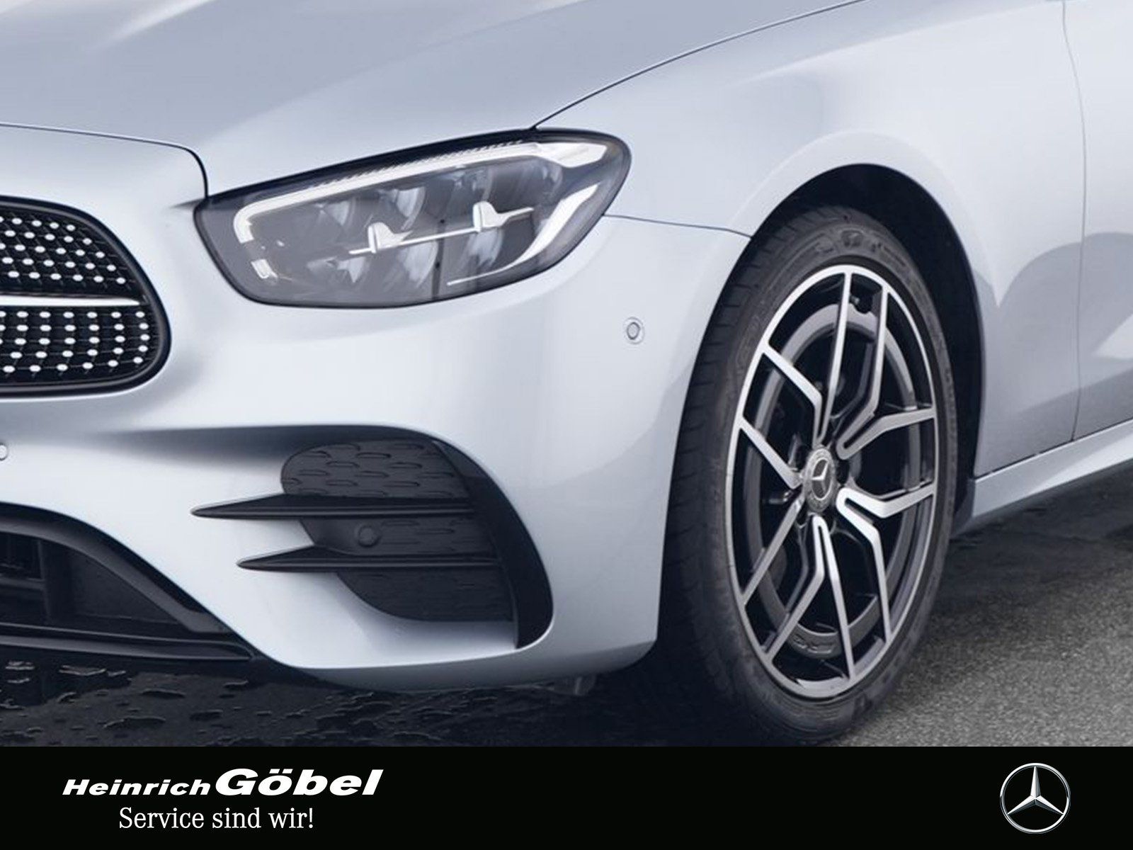Fahrzeugabbildung Mercedes-Benz E 220 T d AMG+NIGHT+NAVI+AMBIENTE+LED+CARPLAY