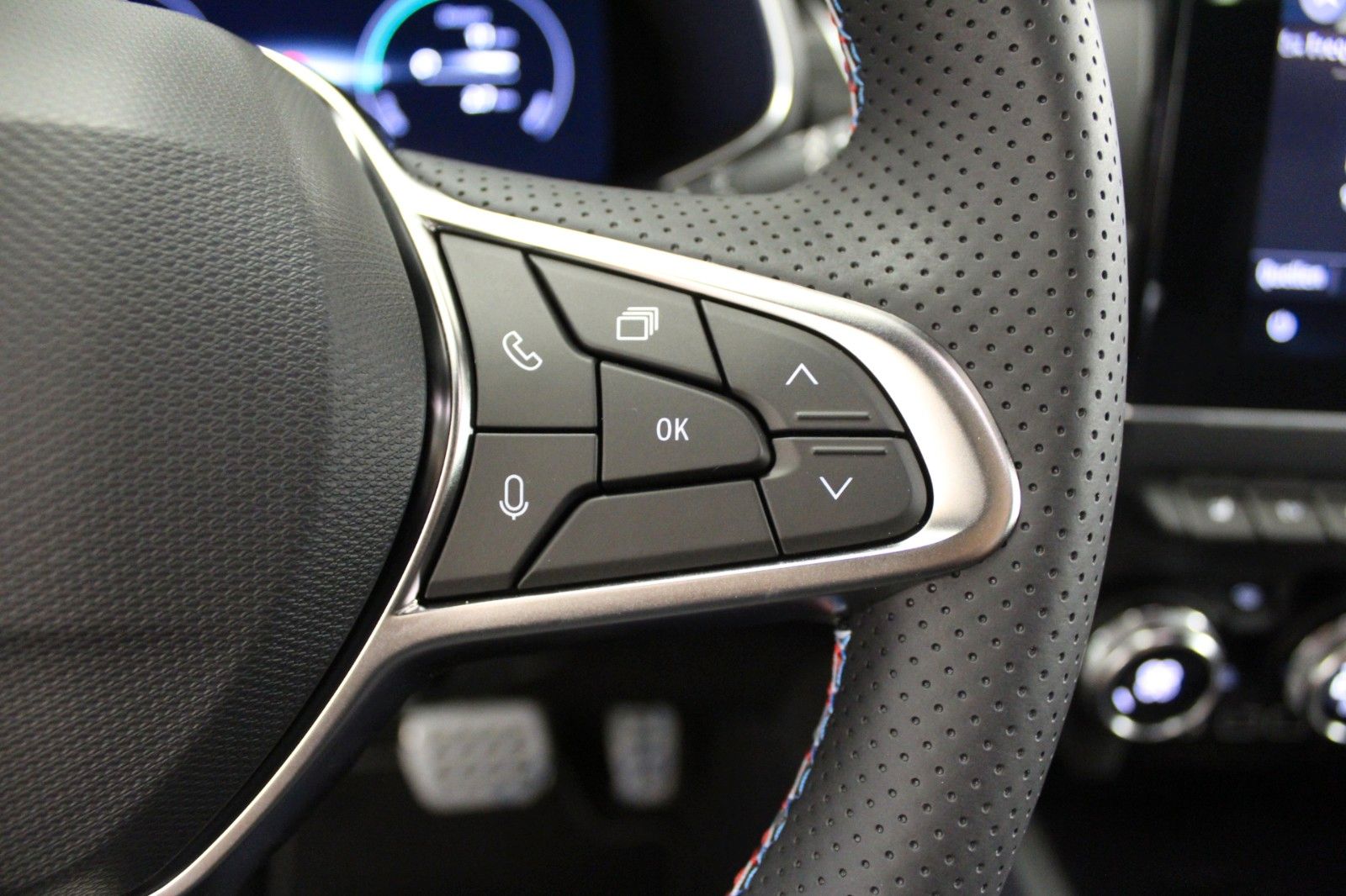 Fahrzeugabbildung Renault Arkana E-TECH Full Hybrid 145 Esprit Alpine