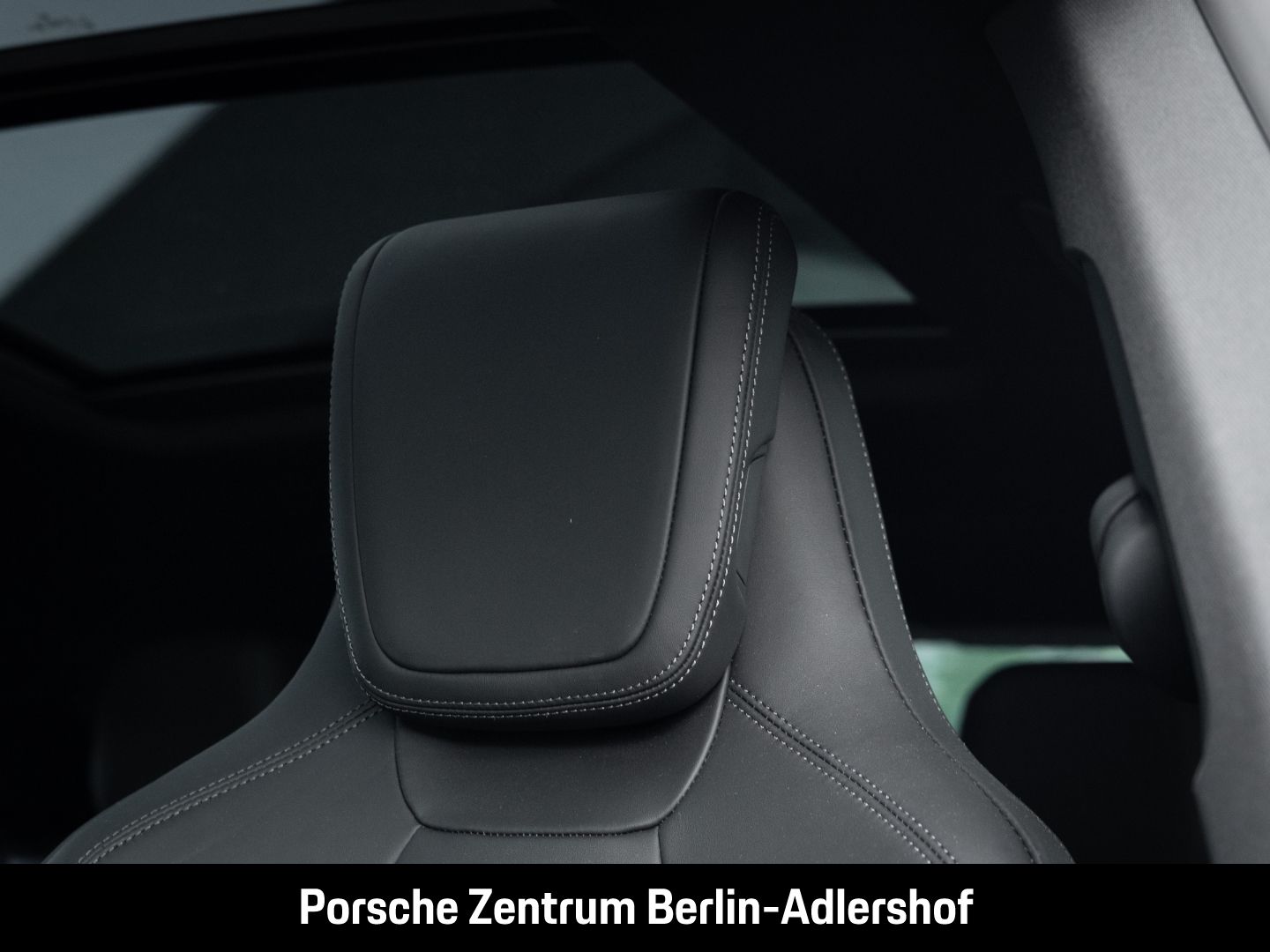Porsche Macan 4 InnoDrive HA-Lenkung HeadUp Luftfederung foto 24