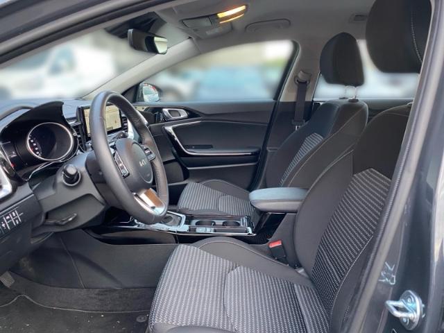 Kia Ceed_sw Sportswagon 1.5 T-GDI DCT Spirit Navi+Si