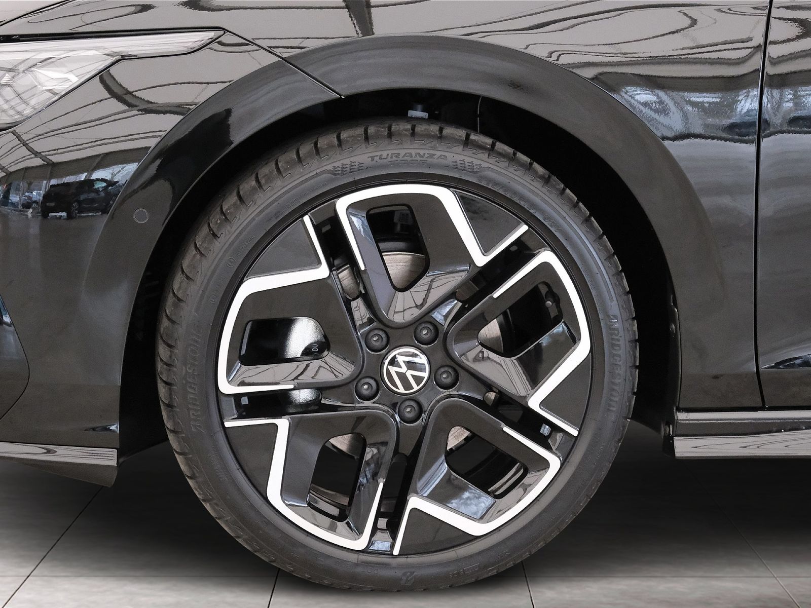 Volkswagen Golf - Bild 7
