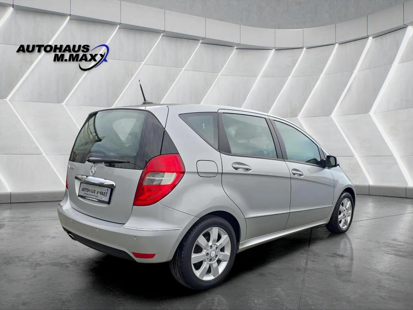 Mercedes-Benz A 200 Avantgarde*Navi*PDC*Leder*Sitzheizung