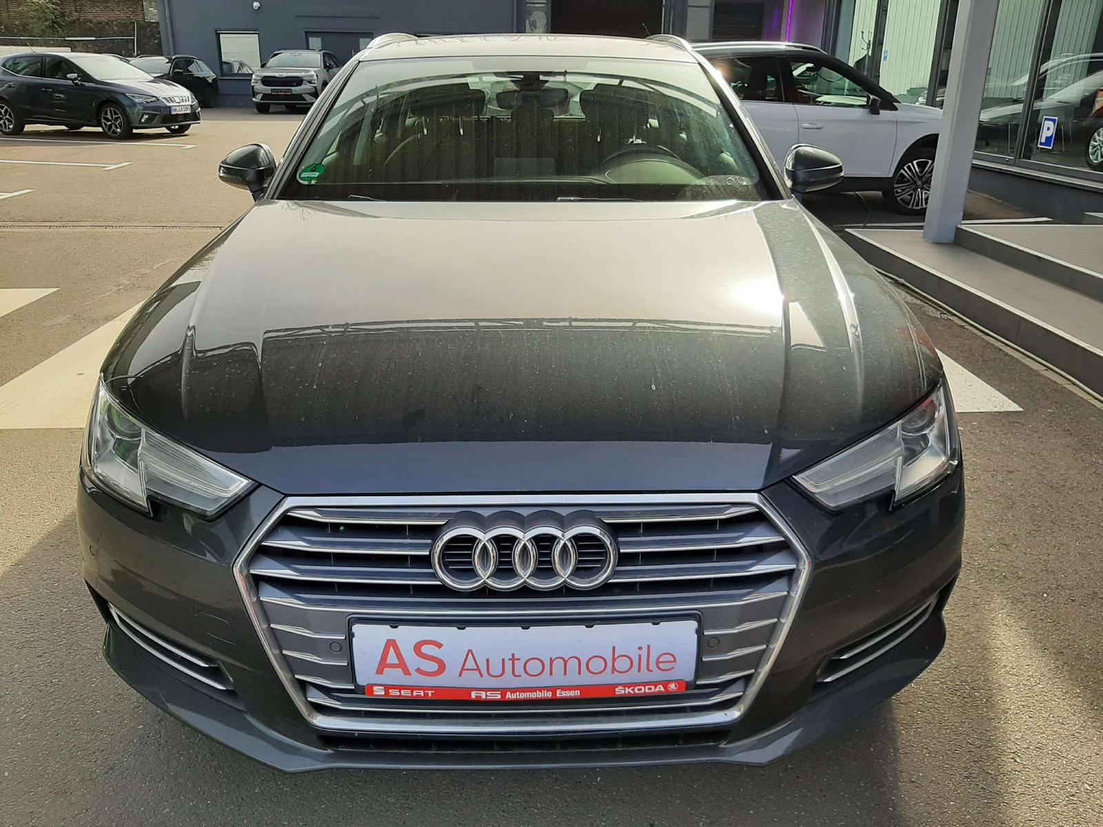 Audi A4 sport *Navi-Einparkhilfe*