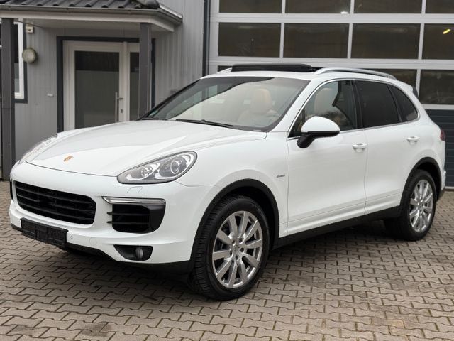 Porsche Cayenne Diesel *20 ZOLL*PANO*AHK*